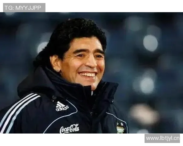 马拉多纳：足球传奇与文化象征