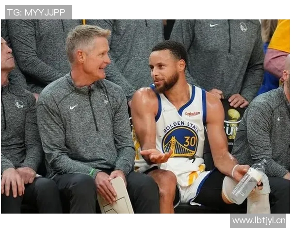 骑士史上最伟大后卫:詹姆斯意外揭秘库里与汤普森传奇合作 骑士史上最伟大后卫:詹姆斯意外揭秘库里与汤普森传奇合作