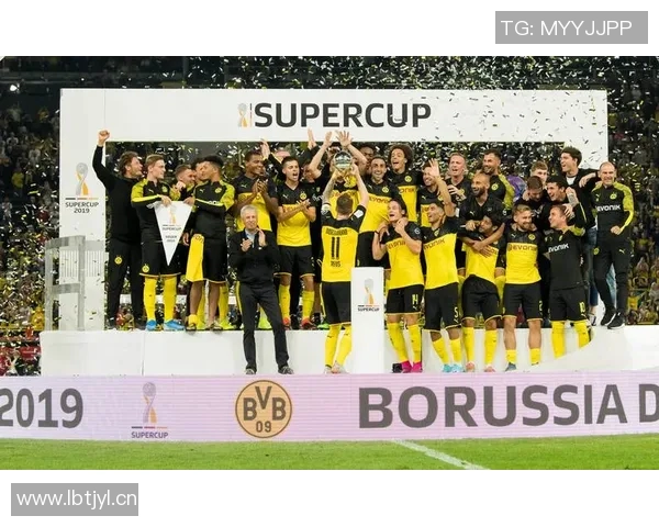 沃尔夫斯堡逆袭多特蒙德，稳坐德甲榜首继续领跑