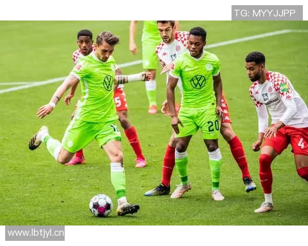 沃尔夫斯堡德甲比赛豪取胜利,击败对手实现惊艳逆转 沃尔夫斯堡德甲比赛豪取胜利,击败对手实现惊艳逆转