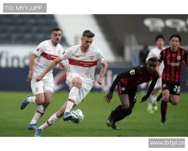 斯图加特德甲首胜！弗莱堡不敌劲敌，客场失利颓势难挽